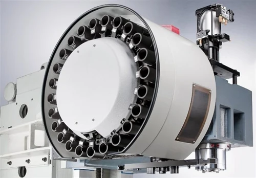 CNC stroj z ATC proti brez ATC: Kakšna je razlika?
